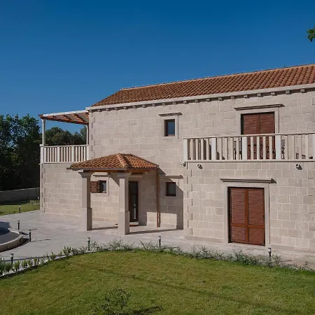 Villa Peleo